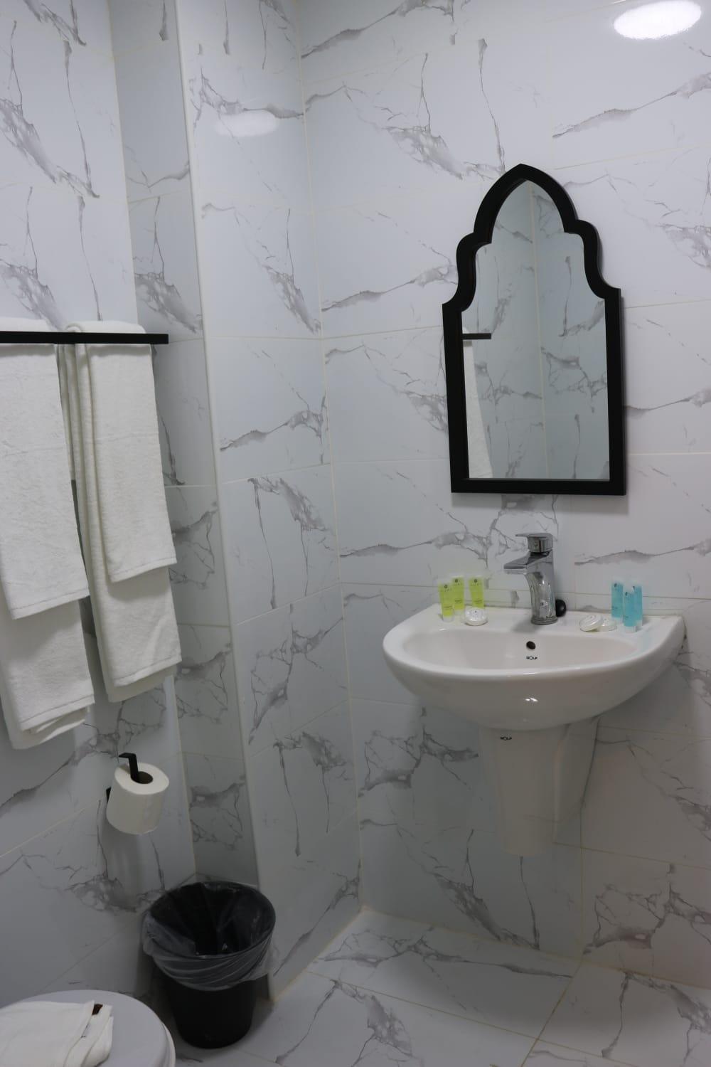 Rafi Hotel Amman Extérieur photo