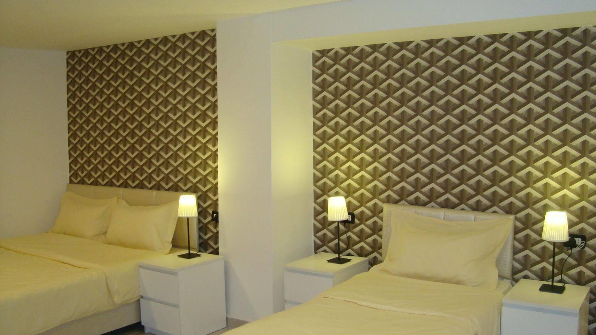 Rafi Hotel Amman Extérieur photo