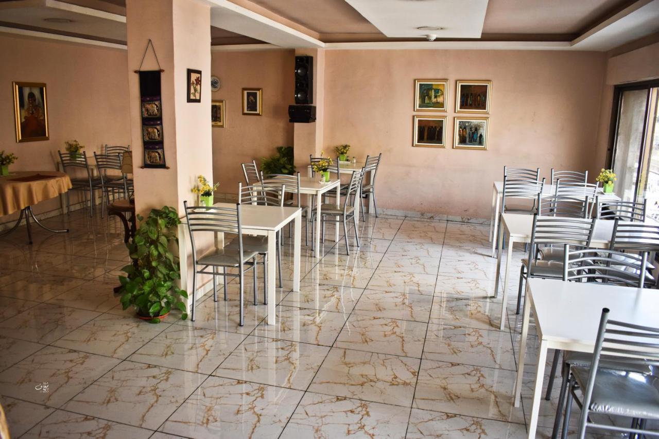 Rafi Hotel Amman Extérieur photo